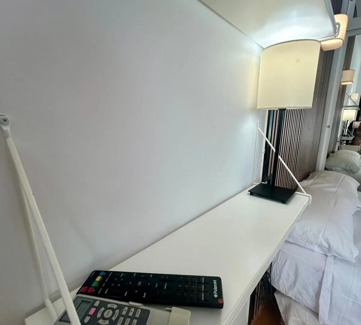 Centro Estudio Con Balcon トレモリノス スペイン
