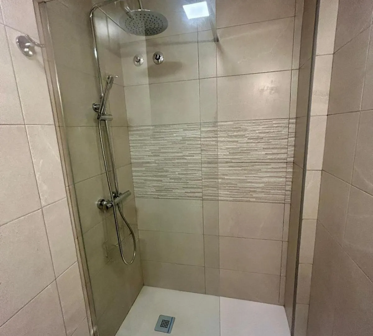 アパート Centro Estudio Con Balcon トレモリノス