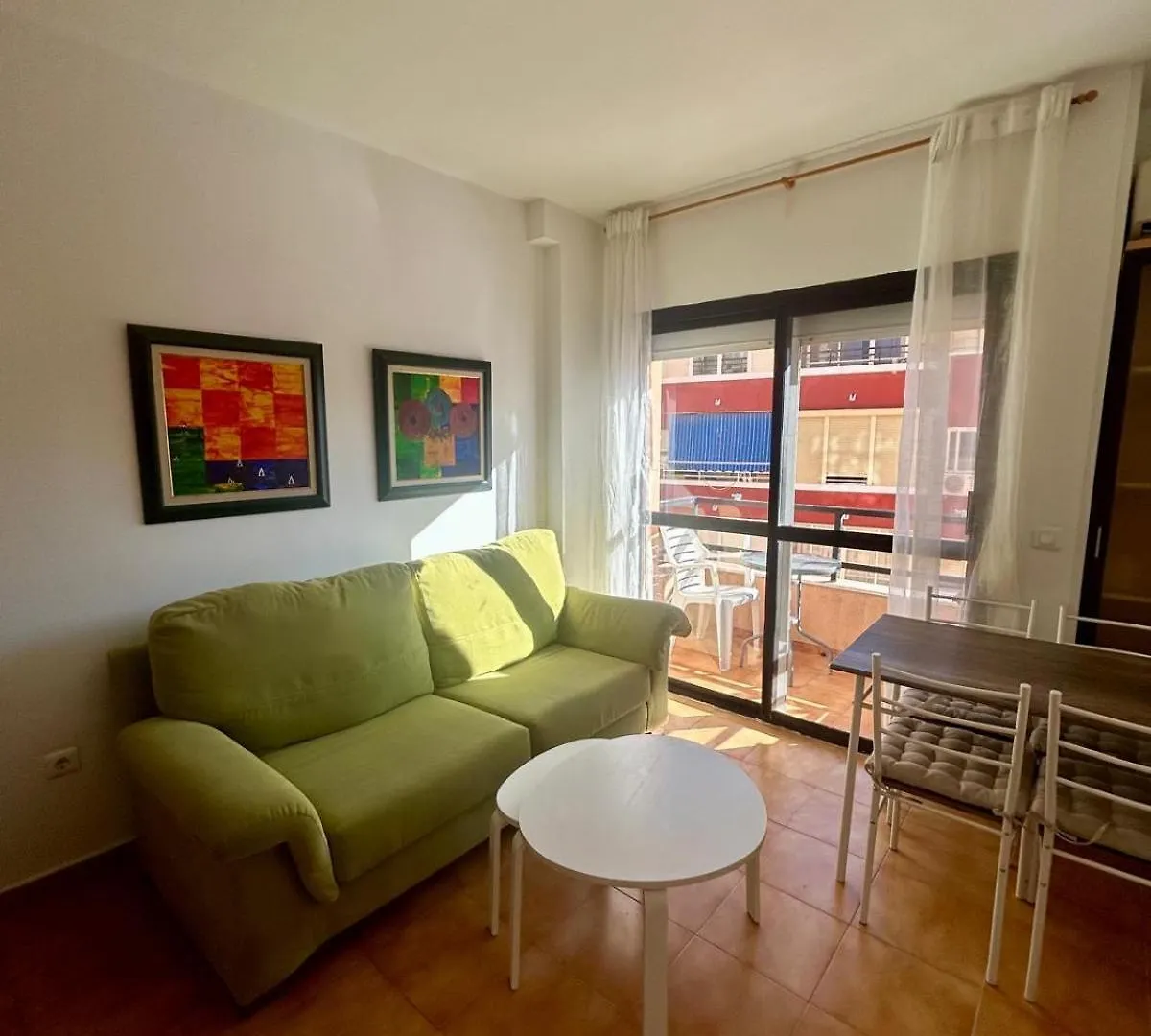 Centro Estudio Con Balcon Torremolinos 0*,