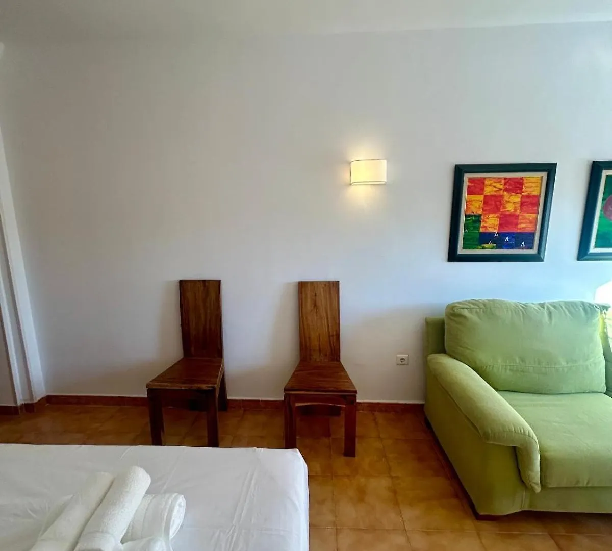 Apartment Centro Estudio Con Balcon Torremolinos Spanien